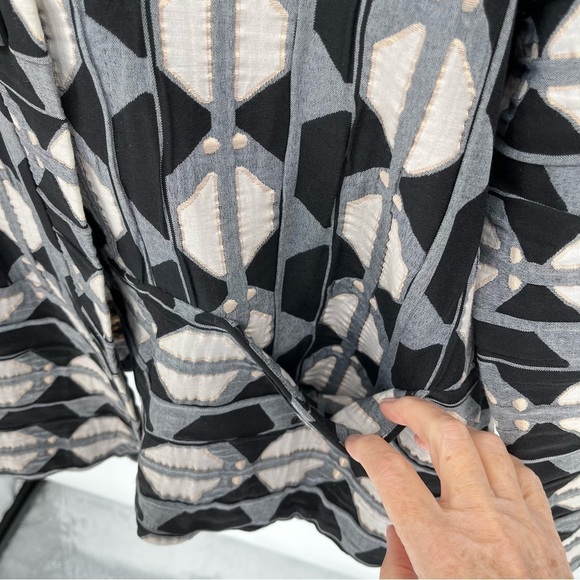 Niche Nilgun Derman Geometric Pattern Jacket Size XL Metallic Accents Big Button - Picture 10 of 13